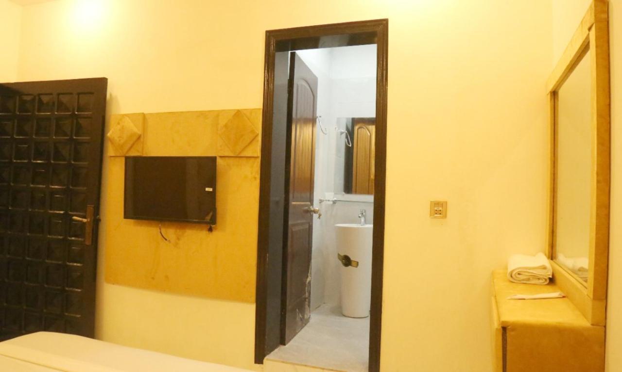 Hotel De Smart มุลตาน ภายนอก รูปภาพ